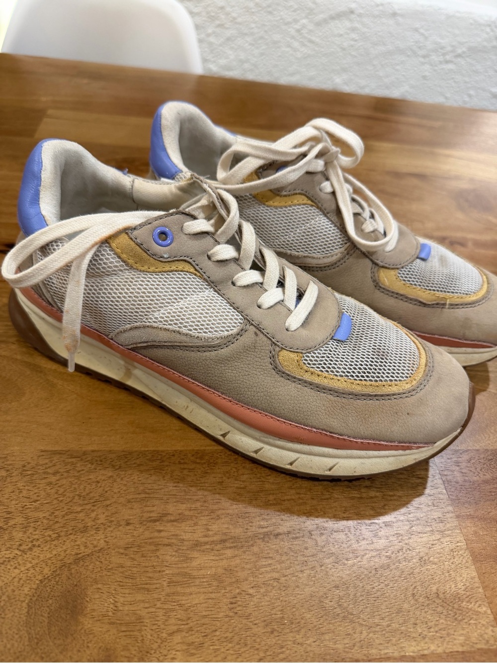 Madewell Beige Suede & Fabric Sneakers w/ Blue & Coral Leather Accents Size 9.5
